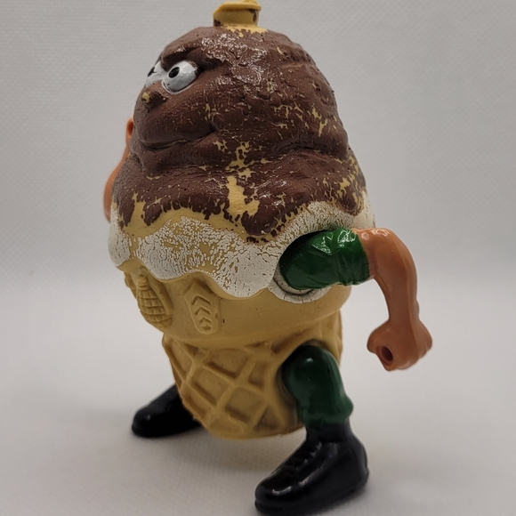 Mattel Food Fighters 1988 - Sergeant Scoop - Picture 6 of 9